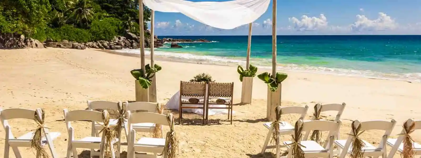 Carana Beach Hotel-1